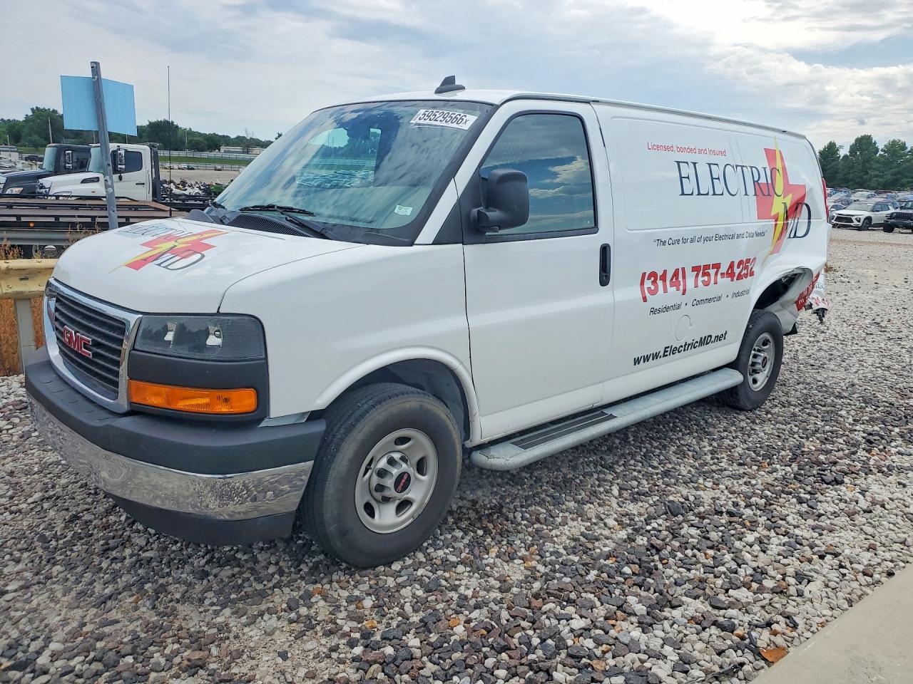 2023 GMC SAVANA