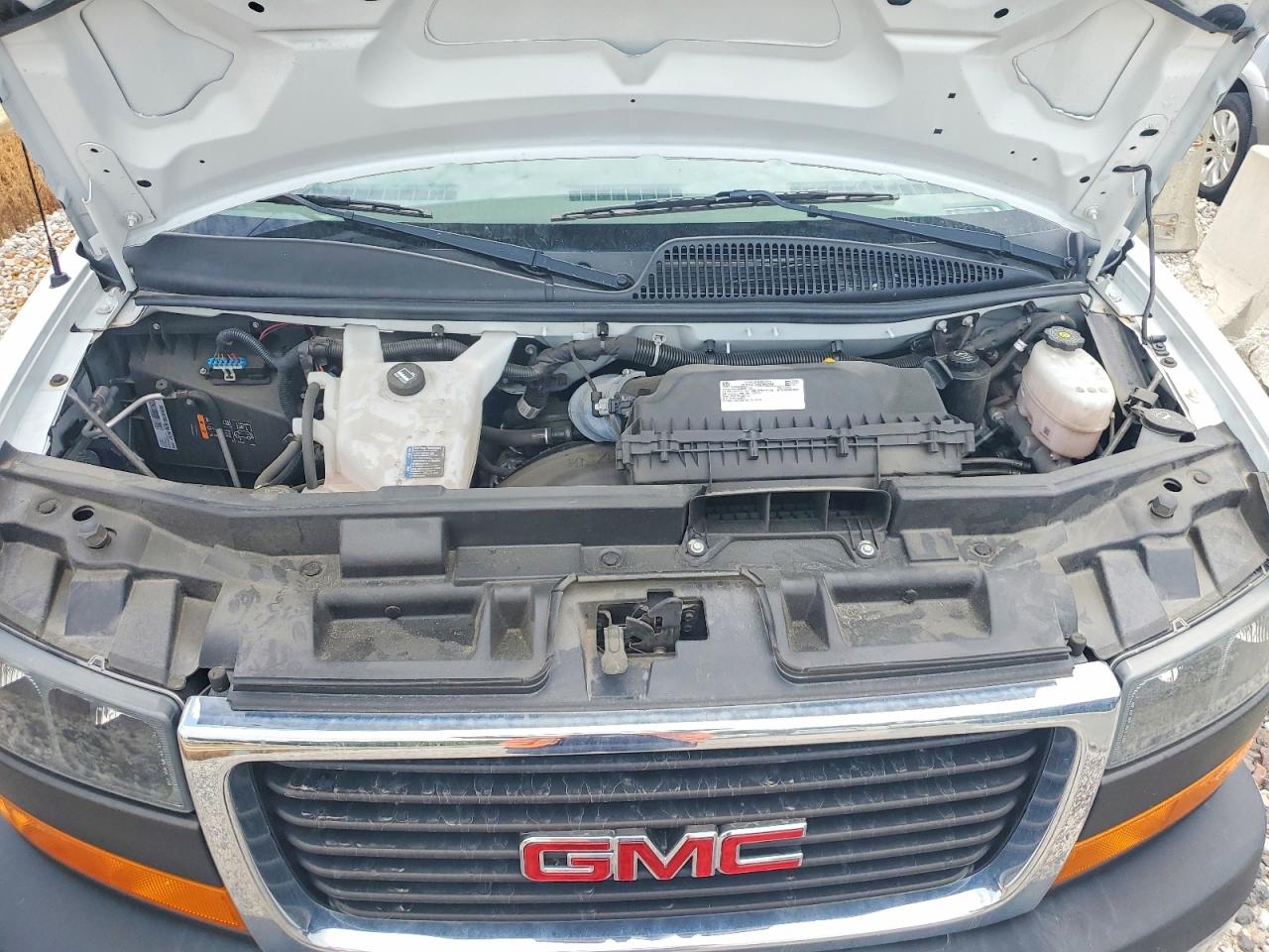 2023 GMC SAVANA