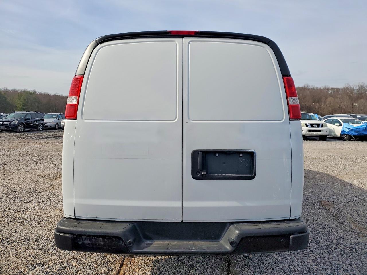 2023 GMC SAVANA