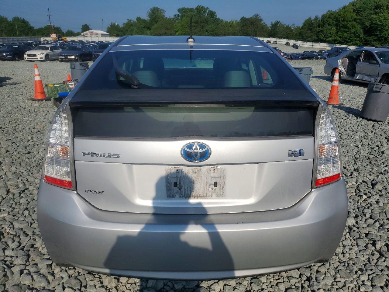 2011 TOYOTA PRIUS