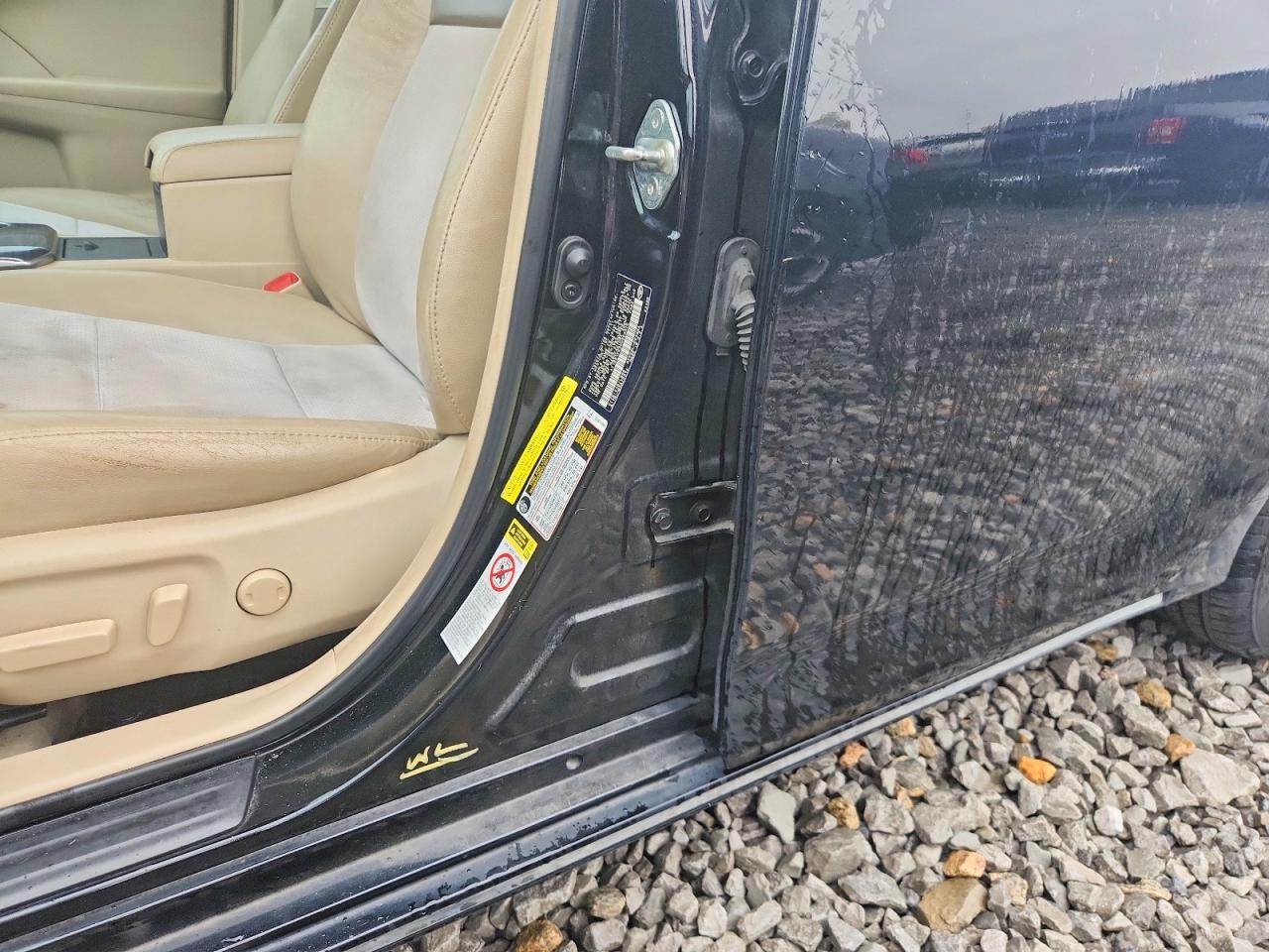 2012 TOYOTA CAMRY SOLA