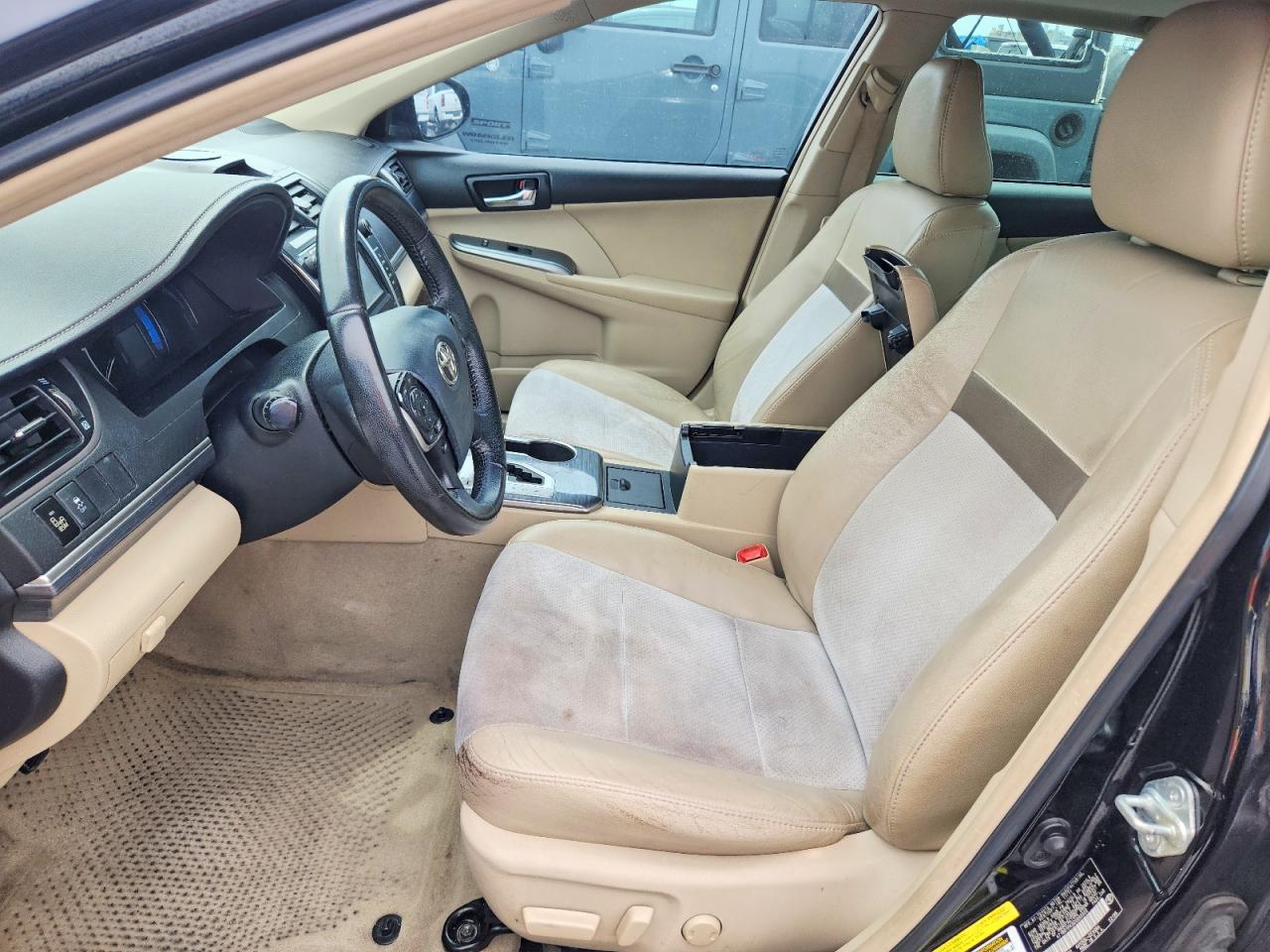 2012 TOYOTA CAMRY SOLA