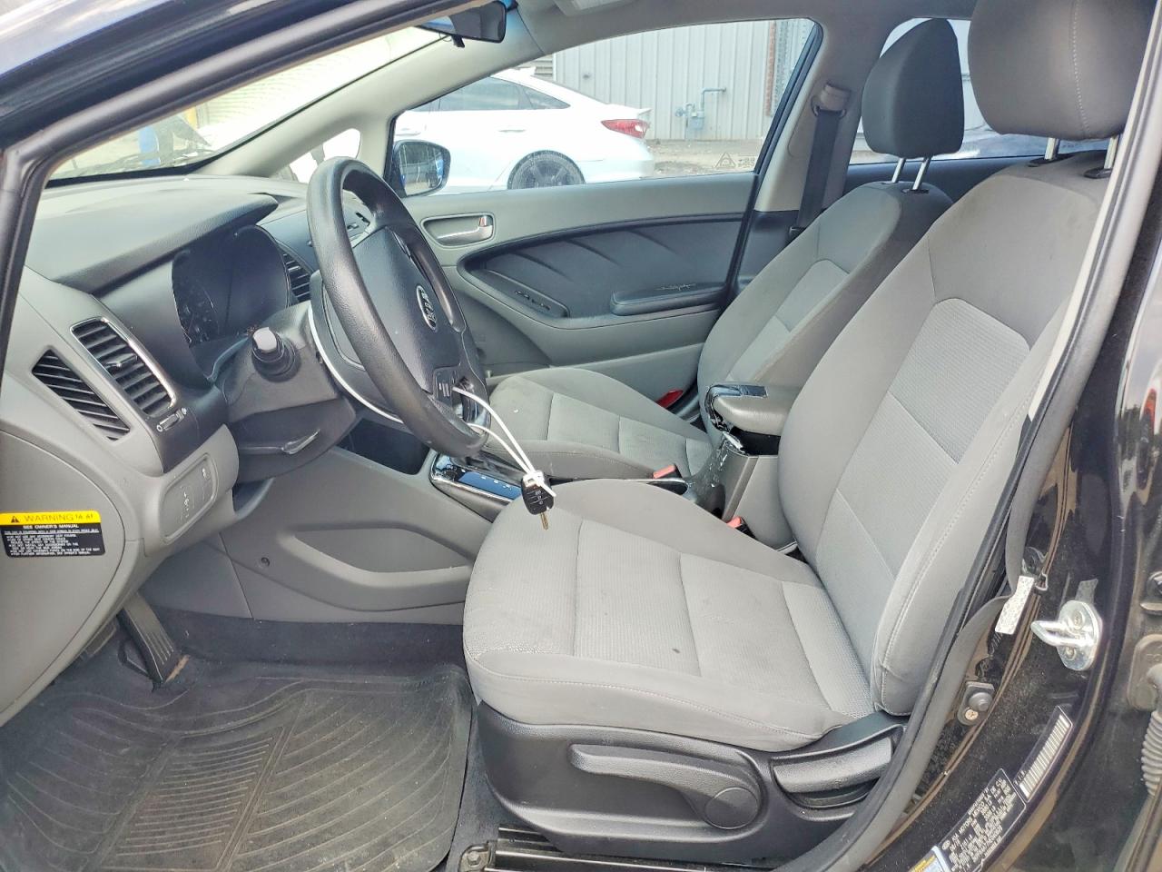 2017 KIA FORTE