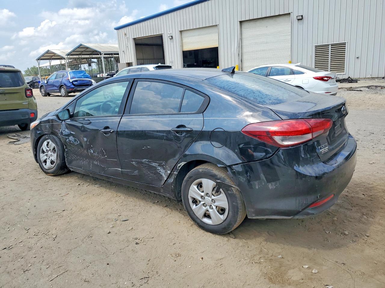 2017 KIA FORTE