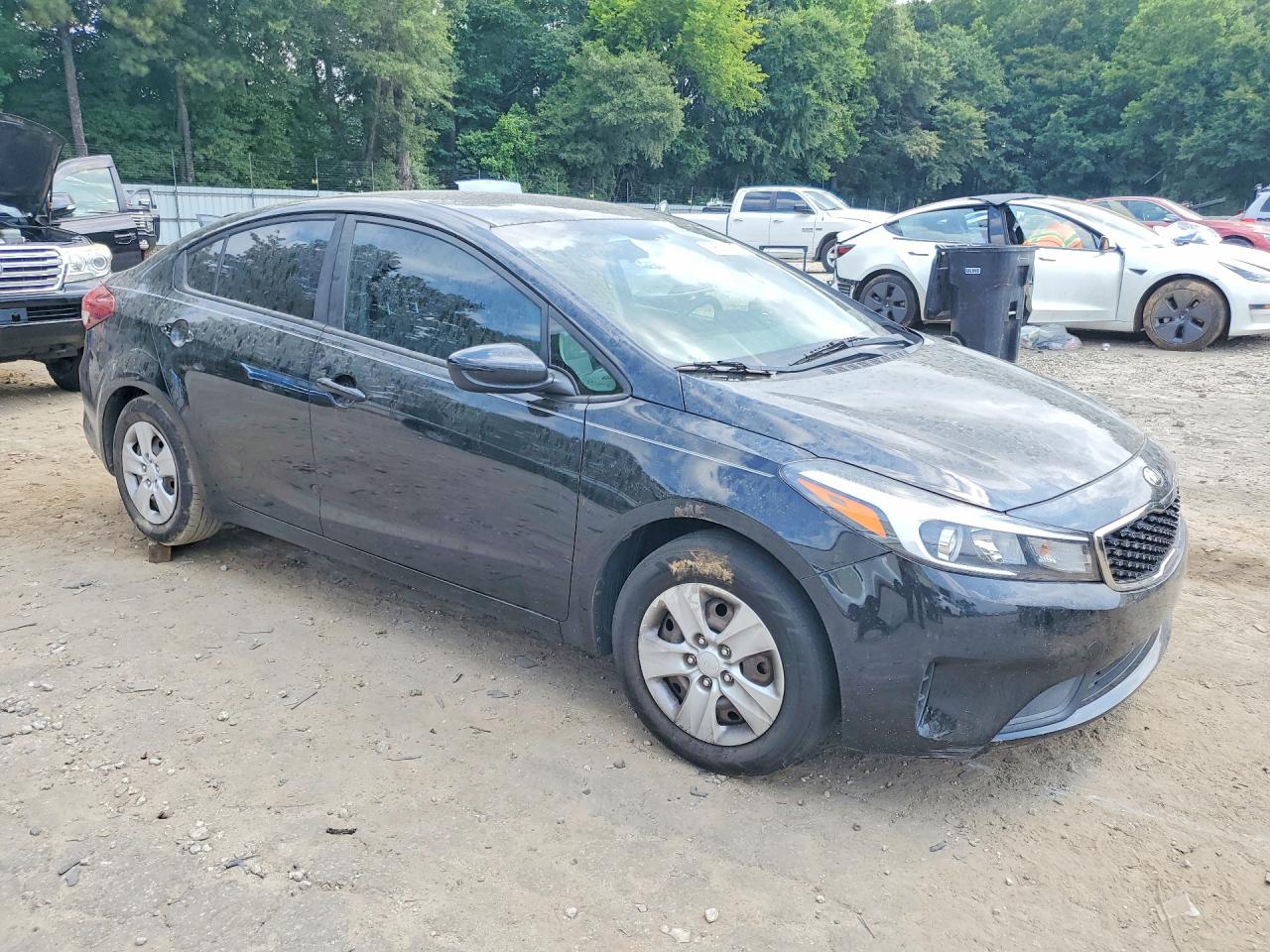 2017 KIA FORTE