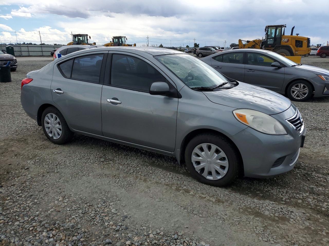 2012 NISSAN VERSA