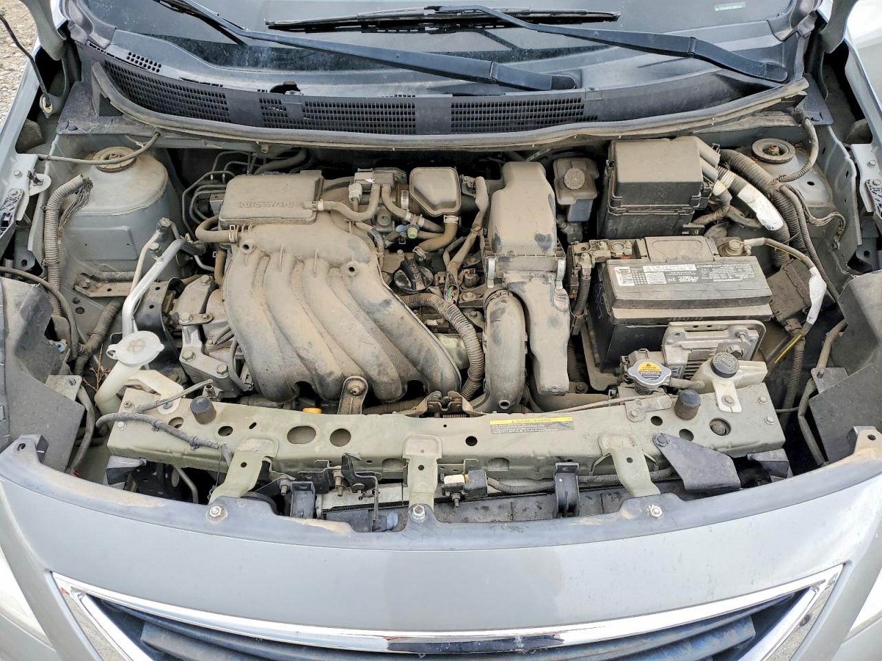2012 NISSAN VERSA
