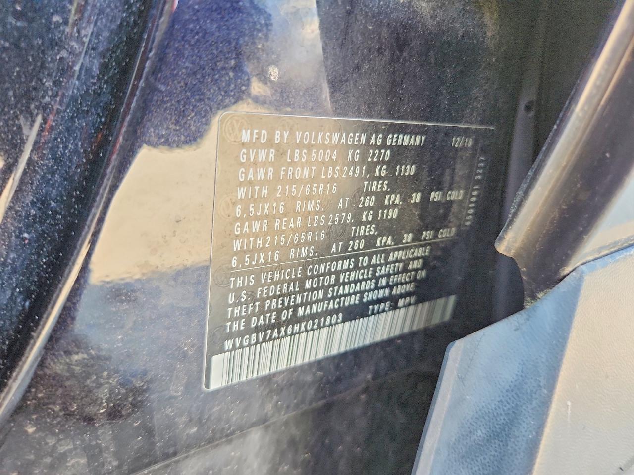 2017 VOLKSWAGEN TIGUAN
