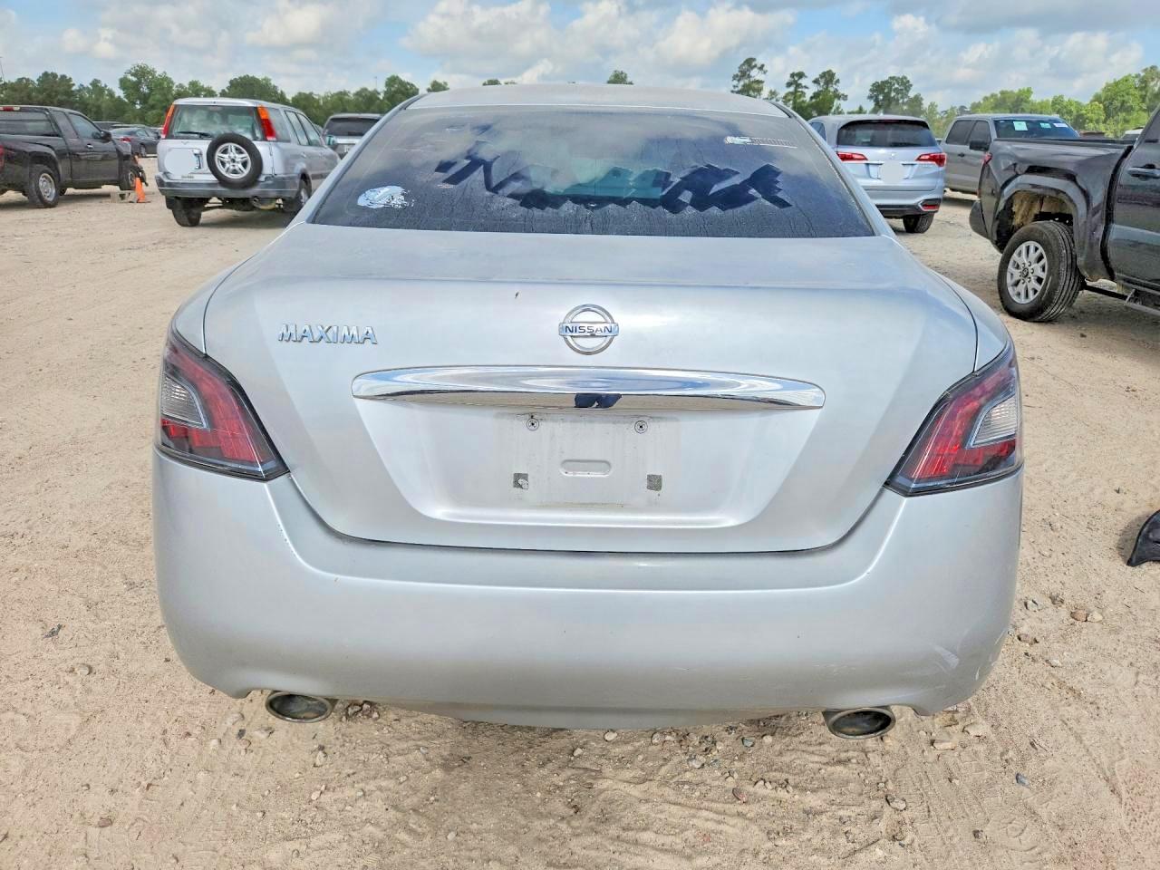 2014 NISSAN MAXIMA