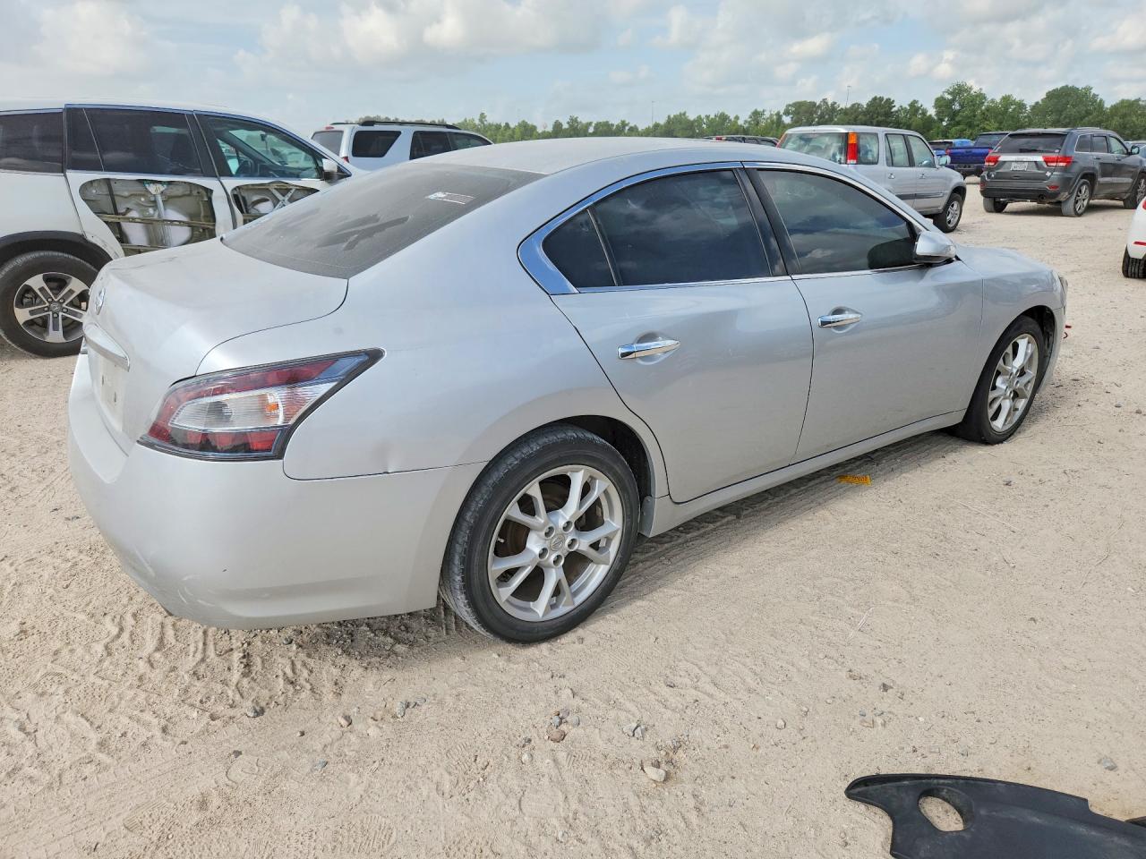 2014 NISSAN MAXIMA