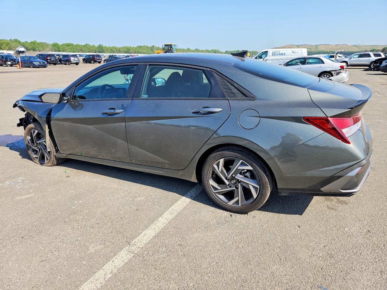 2025 HYUNDAI ELANTRA