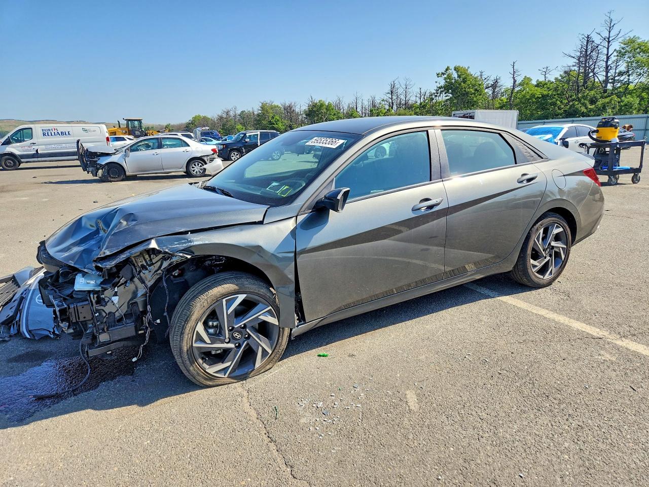 2025 HYUNDAI ELANTRA