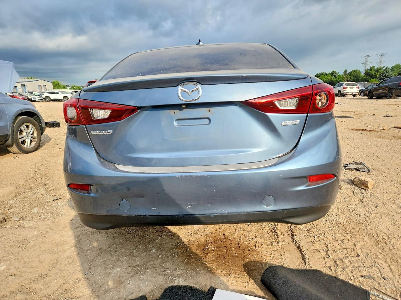 2014 MAZDA 3