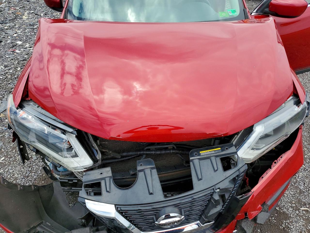 2017 NISSAN ROGUE