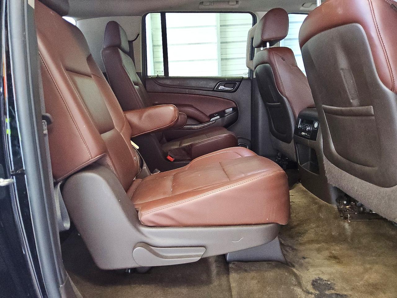 2015 CHEVROLET SUBURBAN