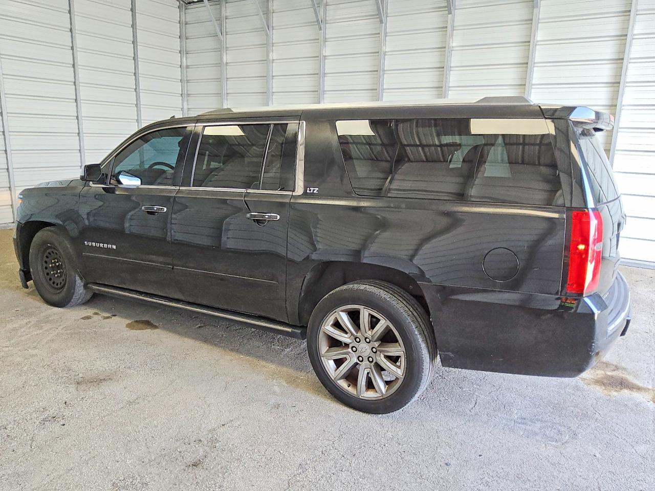 2015 CHEVROLET SUBURBAN