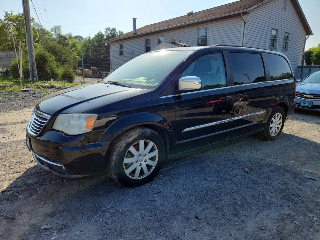 2013 CHRYSLER MINIVAN