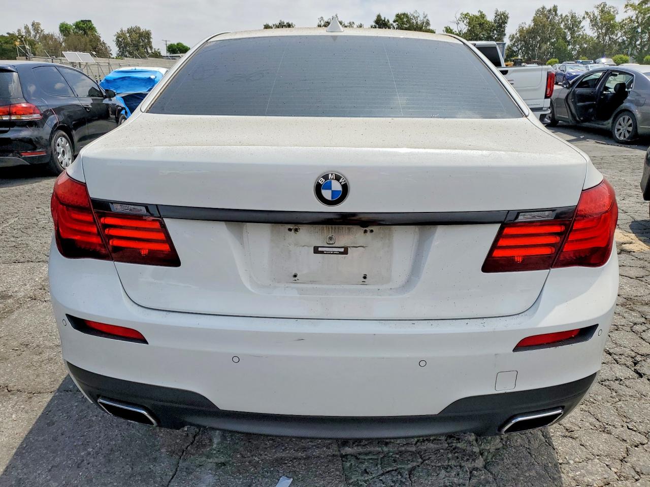 2015 BMW 7 SERIES