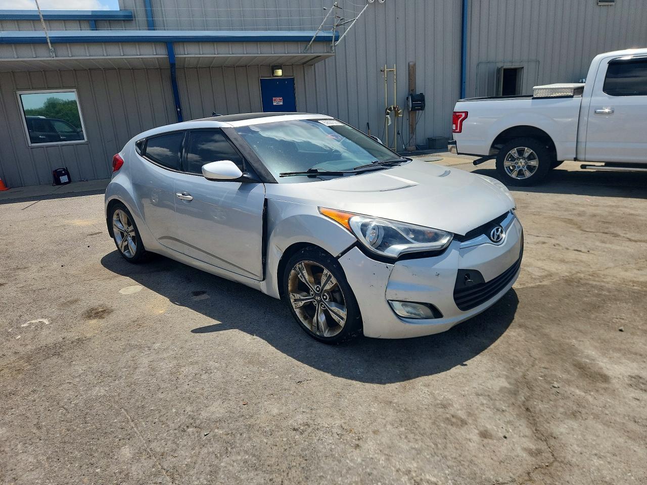 2013 HYUNDAI VELOSTER