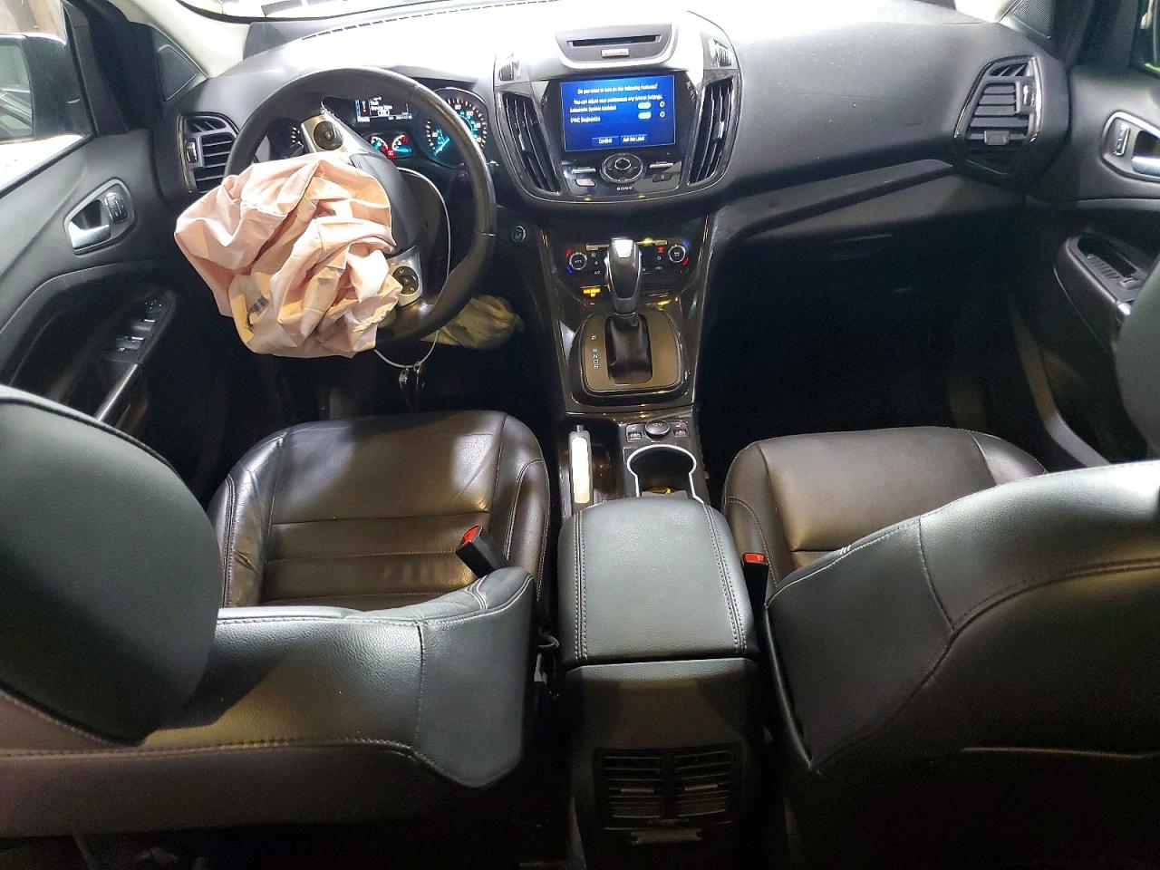 2016 FORD ESCAPE
