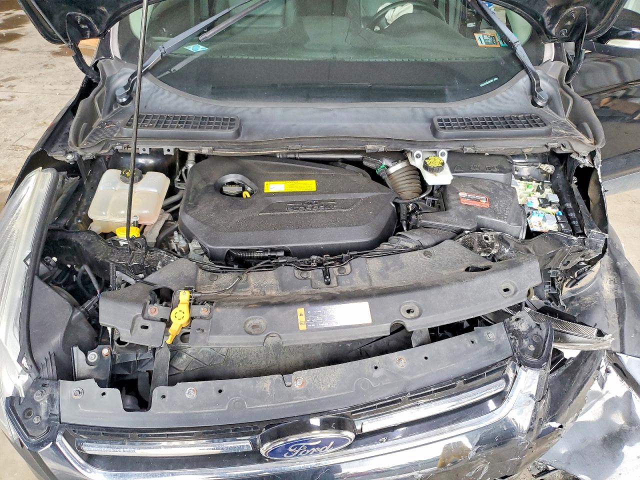 2016 FORD ESCAPE