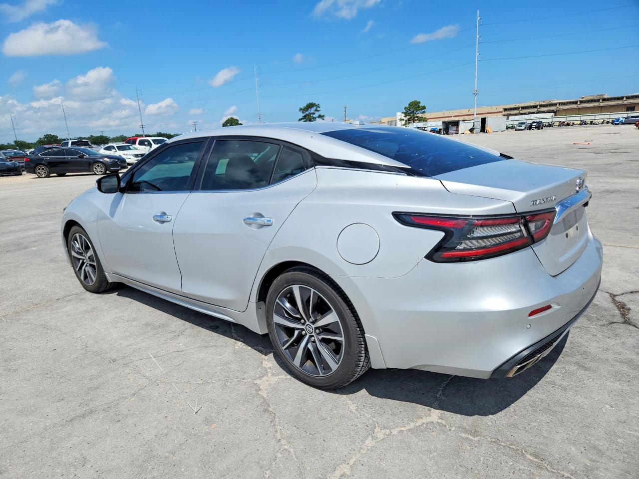 2020 NISSAN MAXIMA
