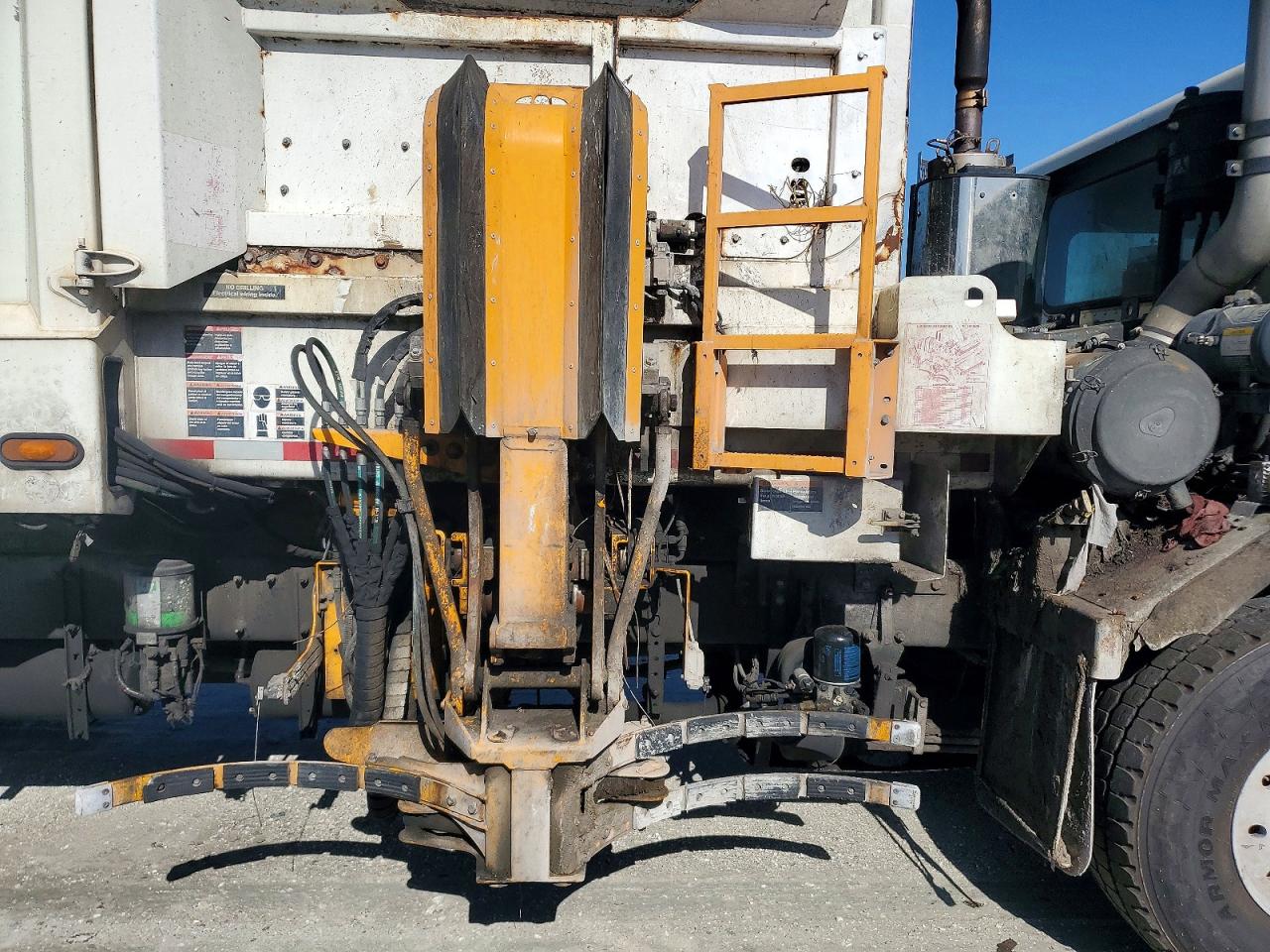 2019 PETERBILT ALL OTHER