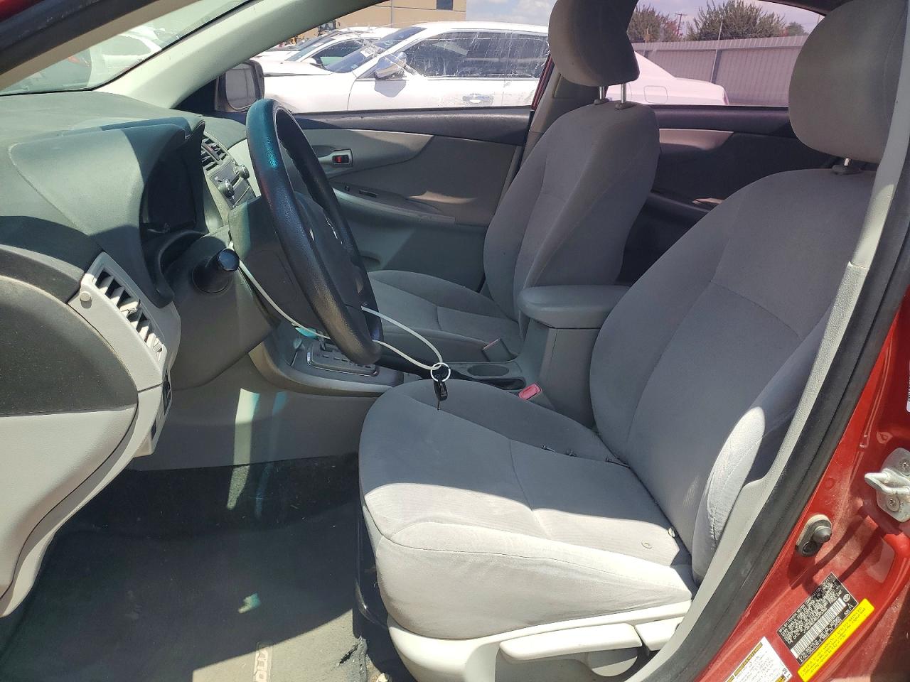 2011 TOYOTA COROLLA