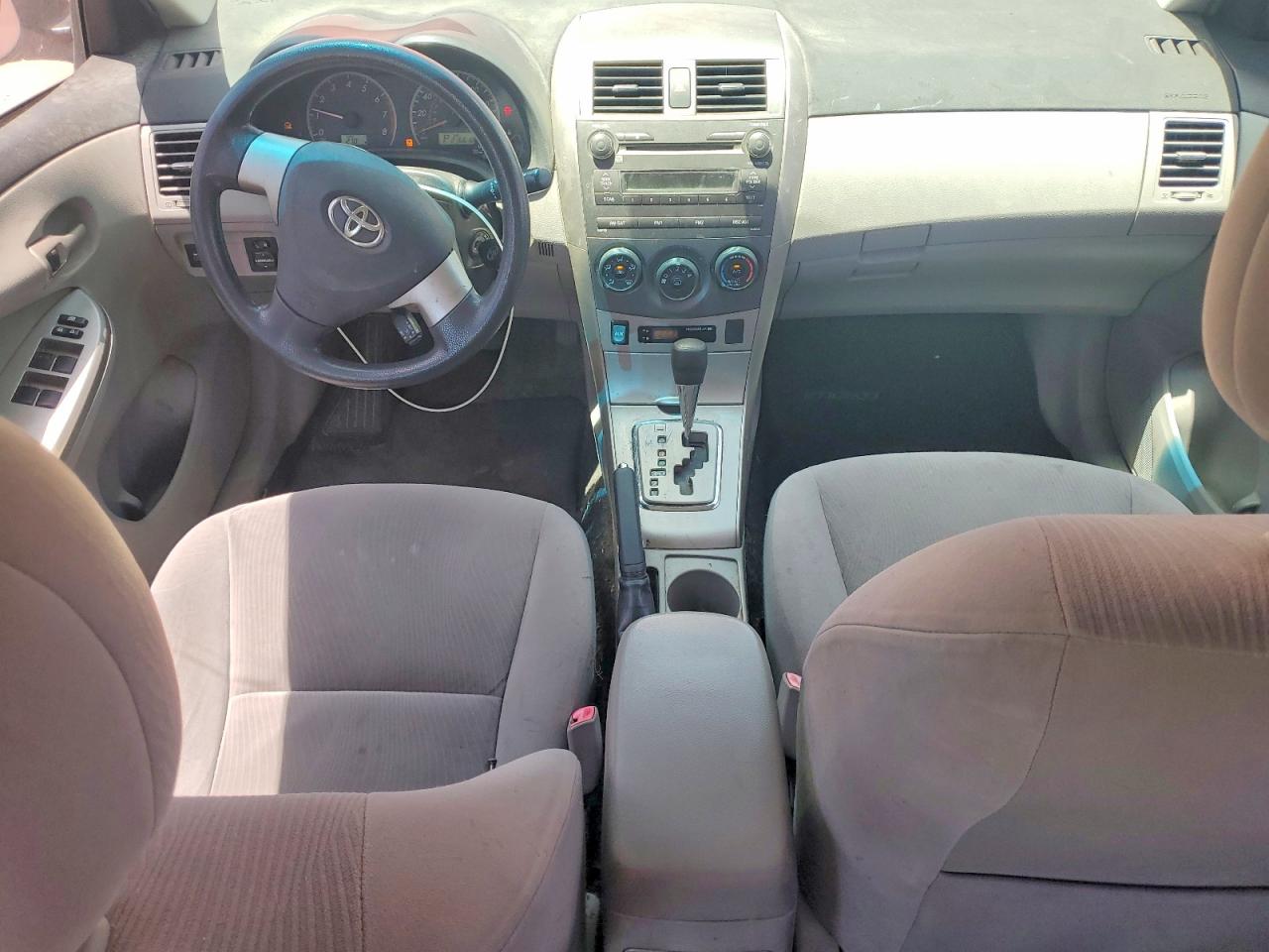 2011 TOYOTA COROLLA