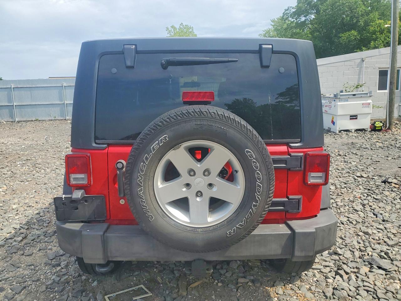 2011 JEEP WRANGLER