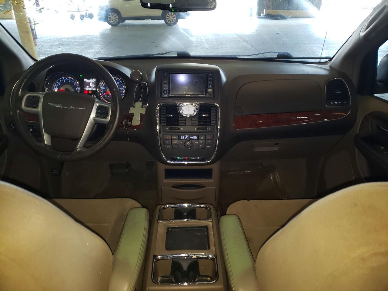 2014 CHRYSLER MINIVAN