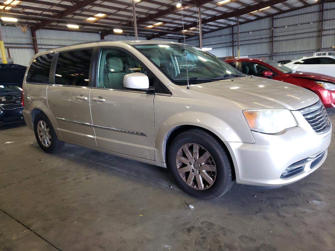 2014 CHRYSLER MINIVAN
