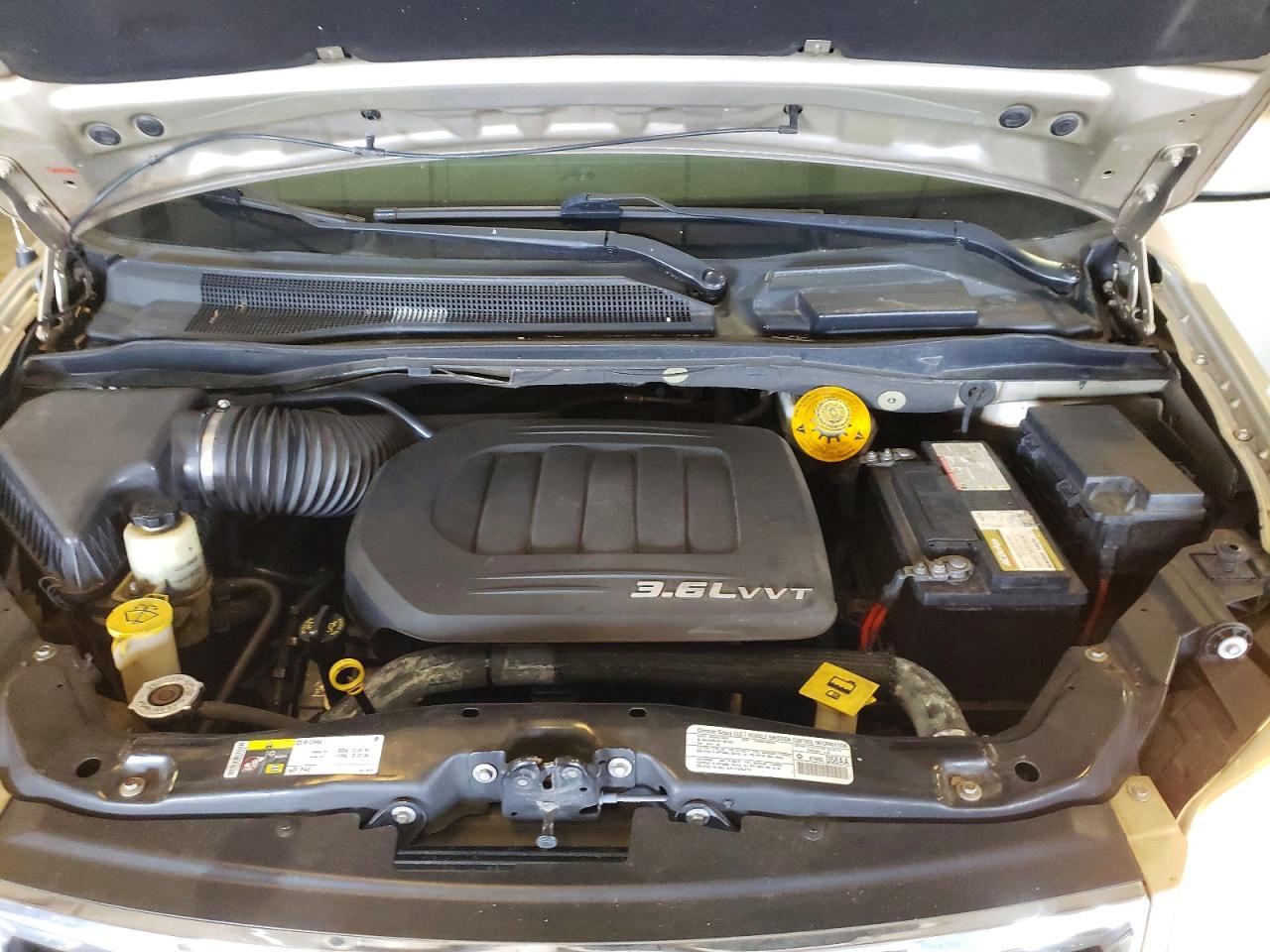 2014 CHRYSLER MINIVAN
