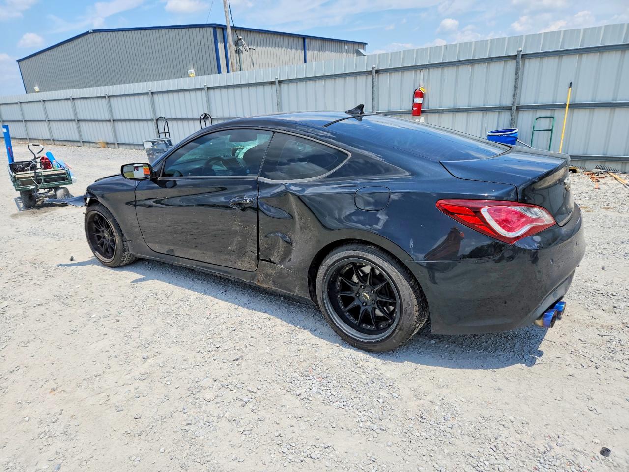 2013 HYUNDAI GENESIS