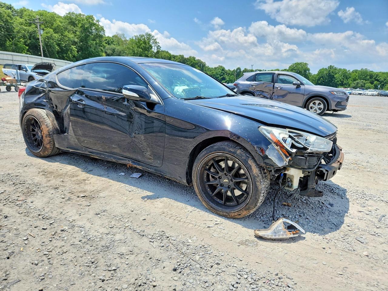 2013 HYUNDAI GENESIS