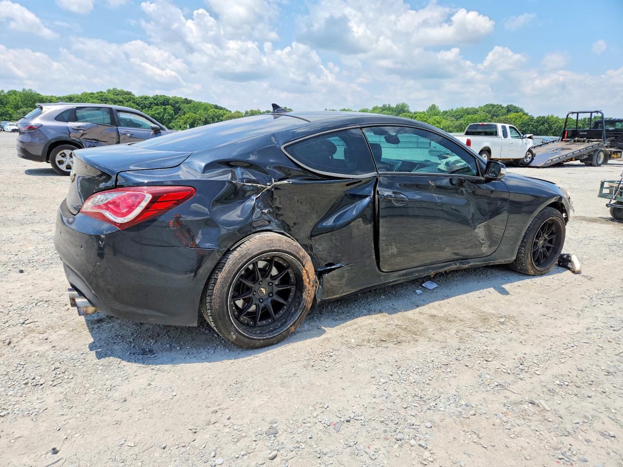 2013 HYUNDAI GENESIS