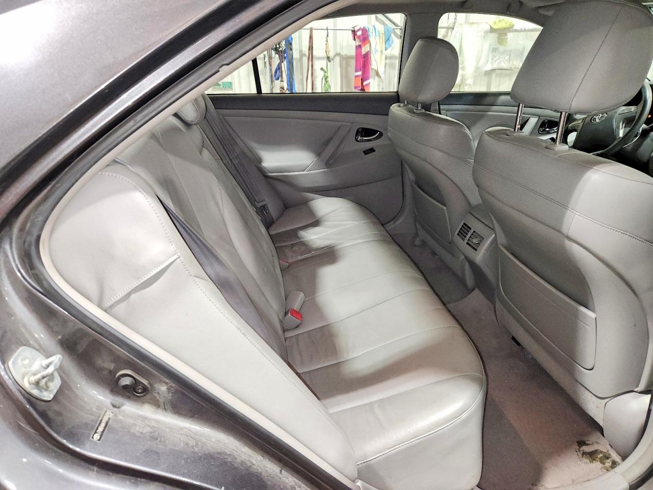 2009 TOYOTA CAMRY