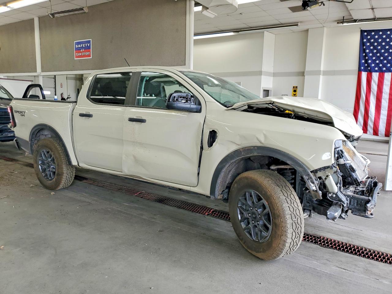 2025 FORD RANGER