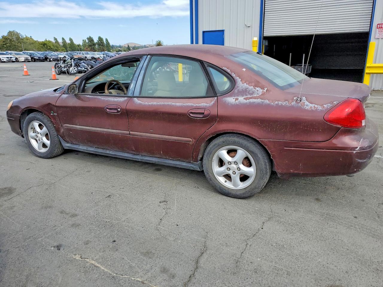 2000 FORD TAURUS