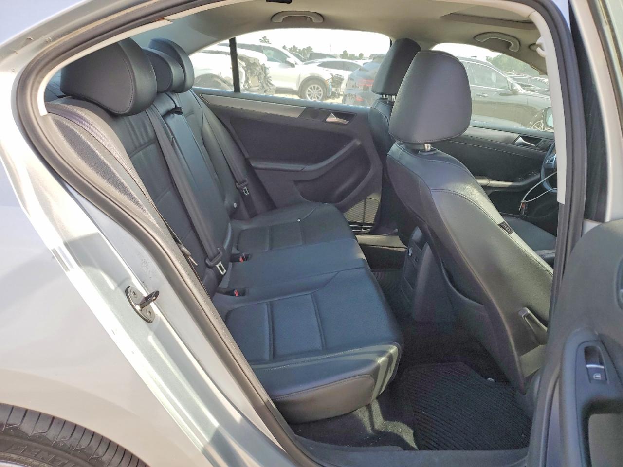 2013 VOLKSWAGEN JETTA