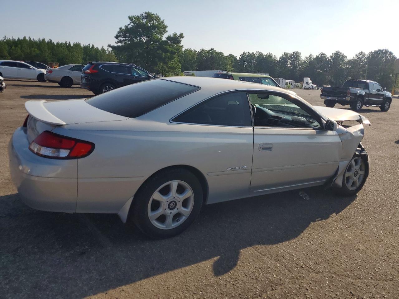 2000 TOYOTA CAMRY SOLA