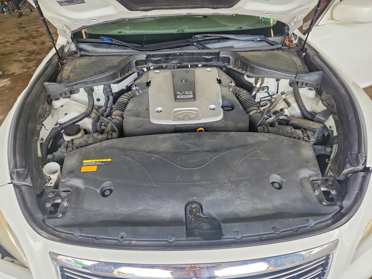 2012 INFINITI M37