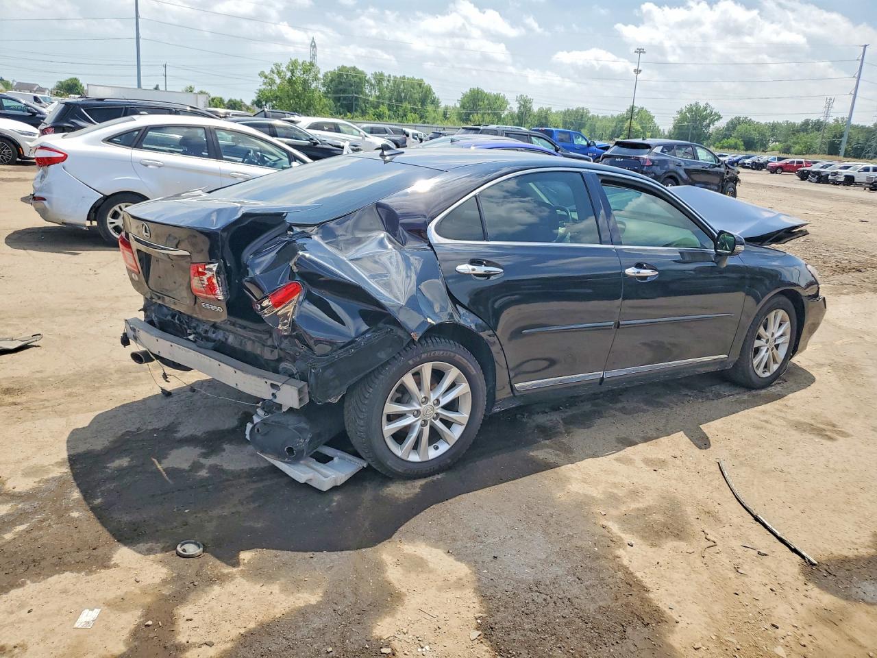 2011 LEXUS ES350