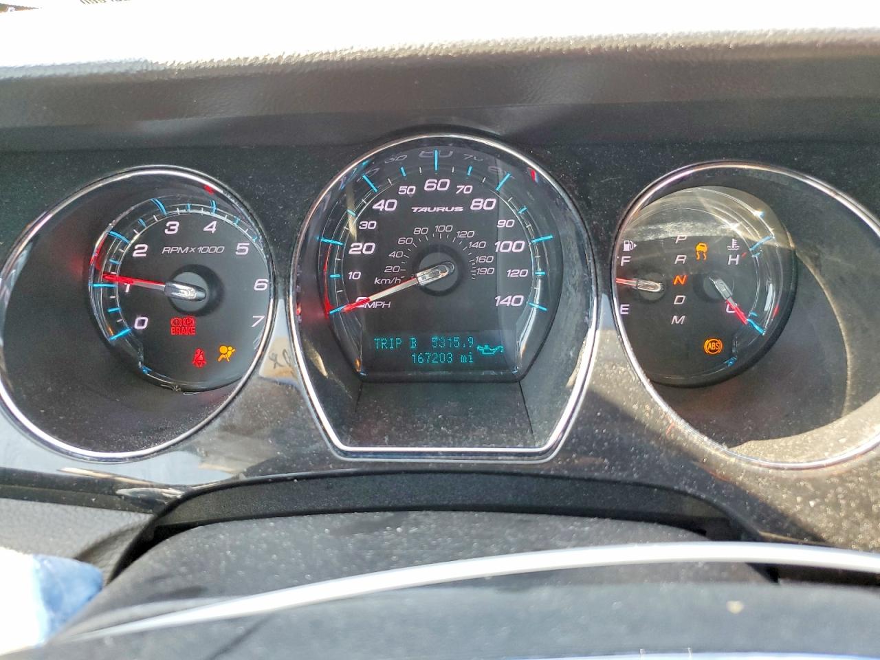 2011 FORD TAURUS