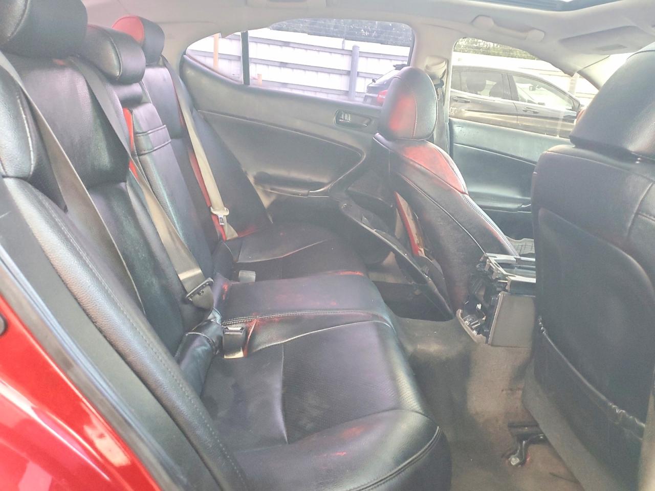 2010 LEXUS IS