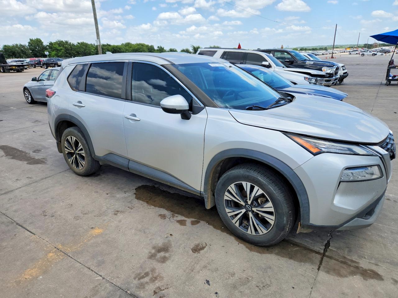 2022 NISSAN ROGUE