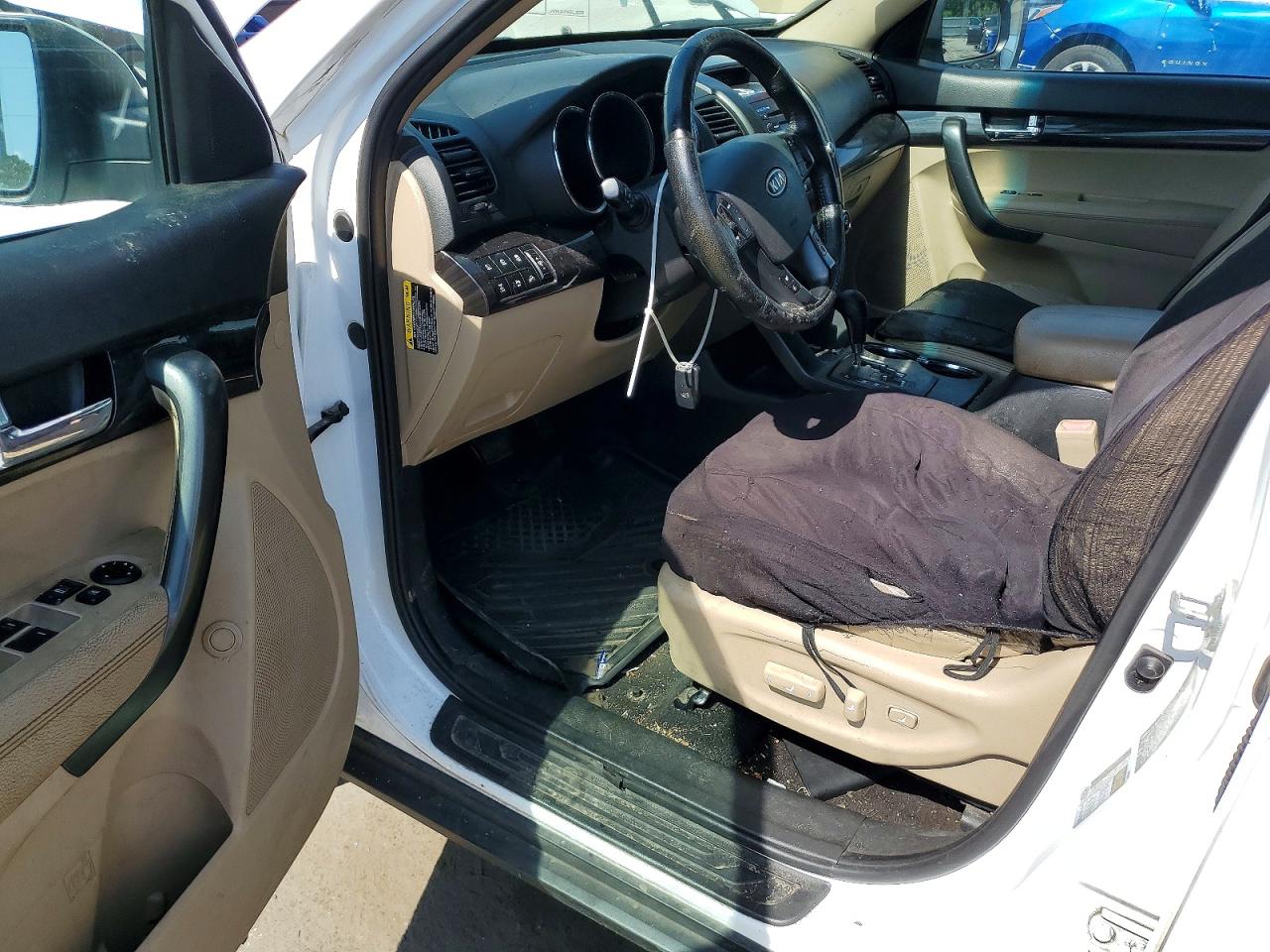 2011 KIA SORENTO