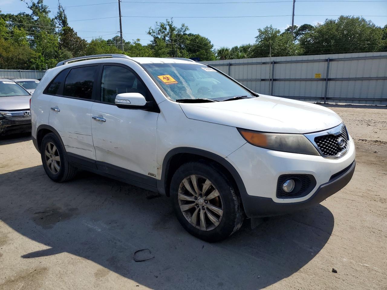 2011 KIA SORENTO