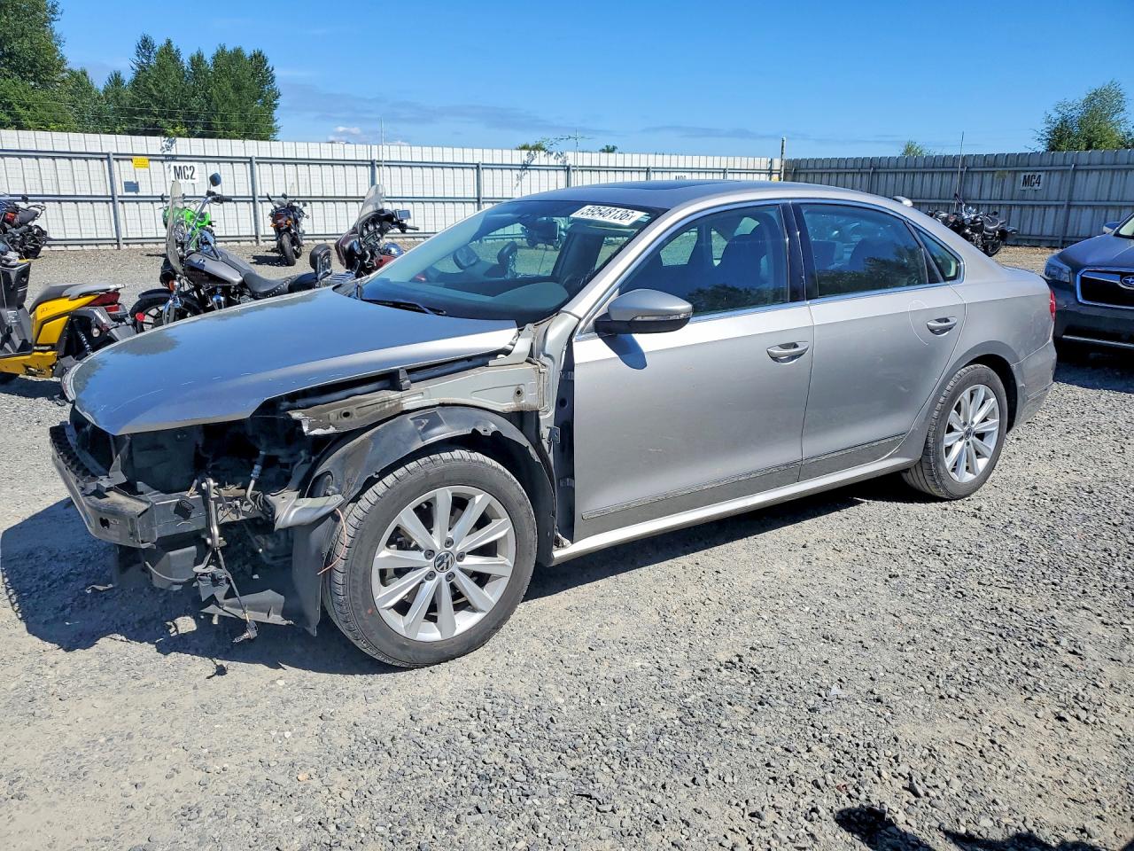 2012 VOLKSWAGEN PASSAT
