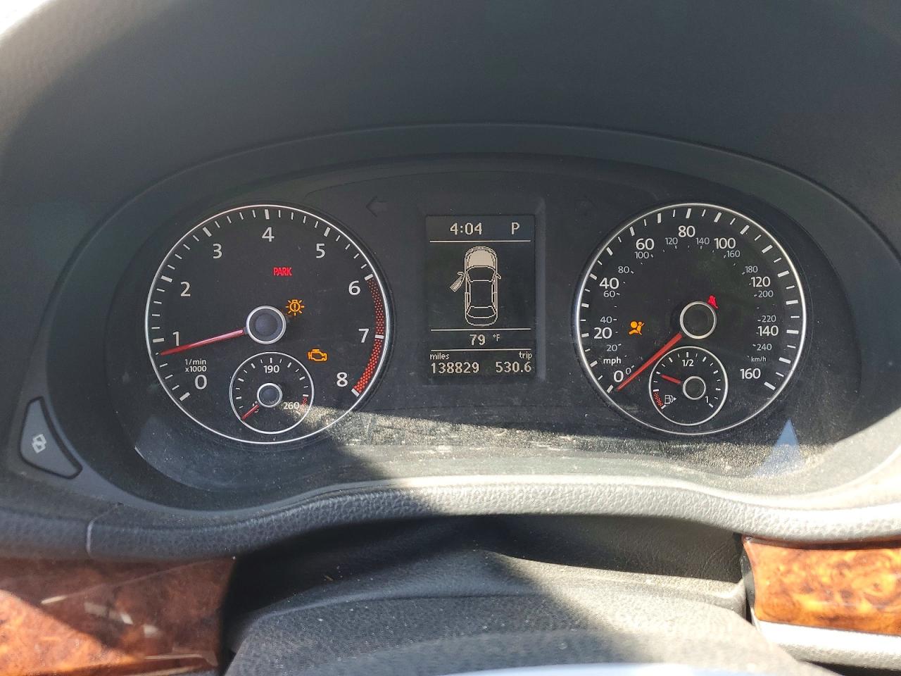 2012 VOLKSWAGEN PASSAT
